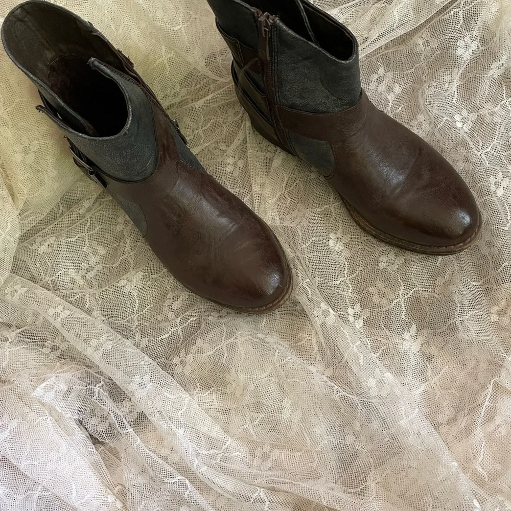 Women's Brown Leather Ankle Boots